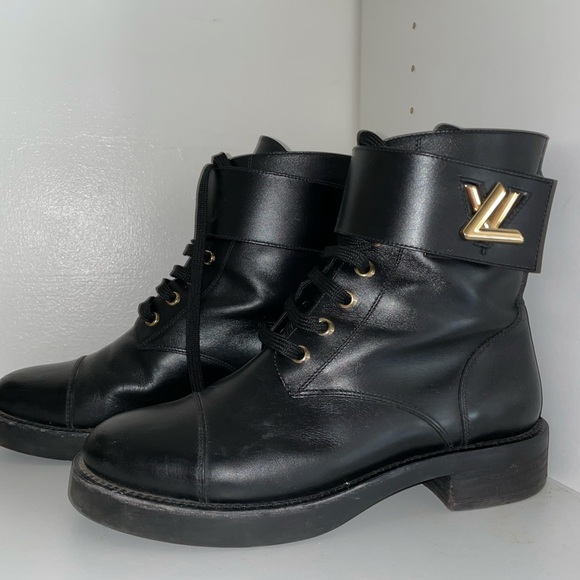 Louis Vuitton Boots - Picture 3 of 4